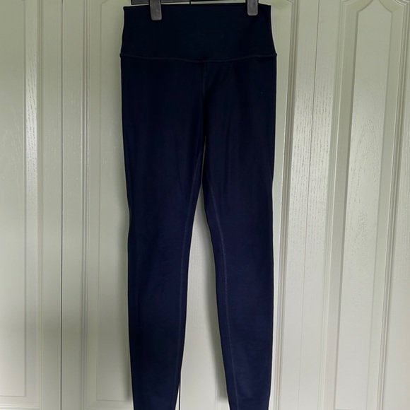 Alo Yoga Navy Leggings - Picture 2 of 3